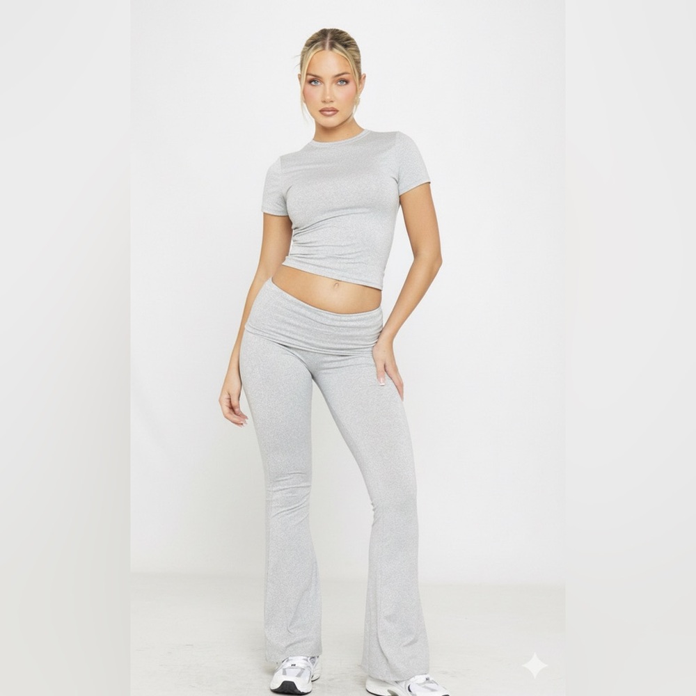 BNWT SHEIN EZwear Grey Marled Rib-Knit Tee & Flare Leg Yoga Pants Set - XS